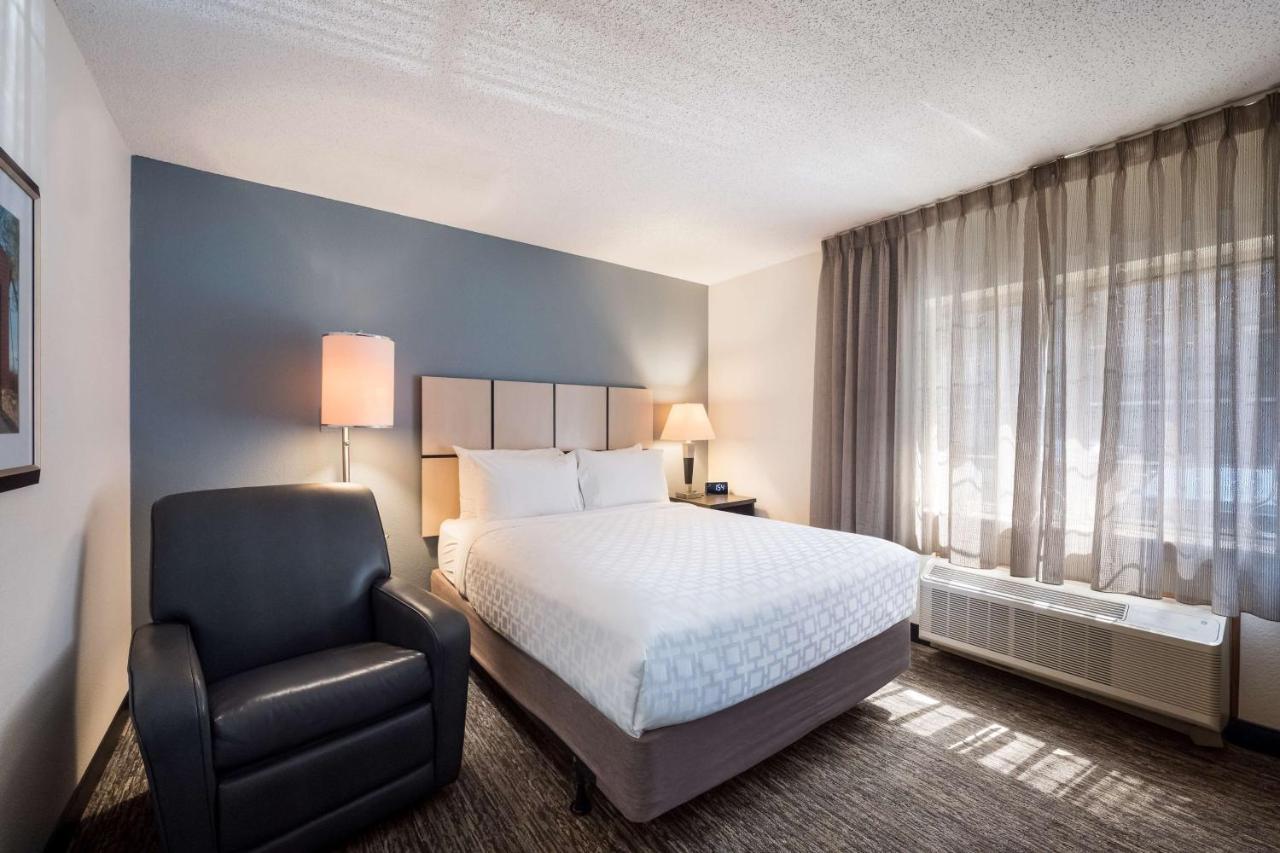 Sonesta Simply Suites Cleveland North Olmsted Airport Exteriér fotografie