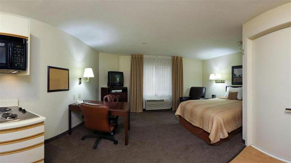 Sonesta Simply Suites Cleveland North Olmsted Airport Exteriér fotografie